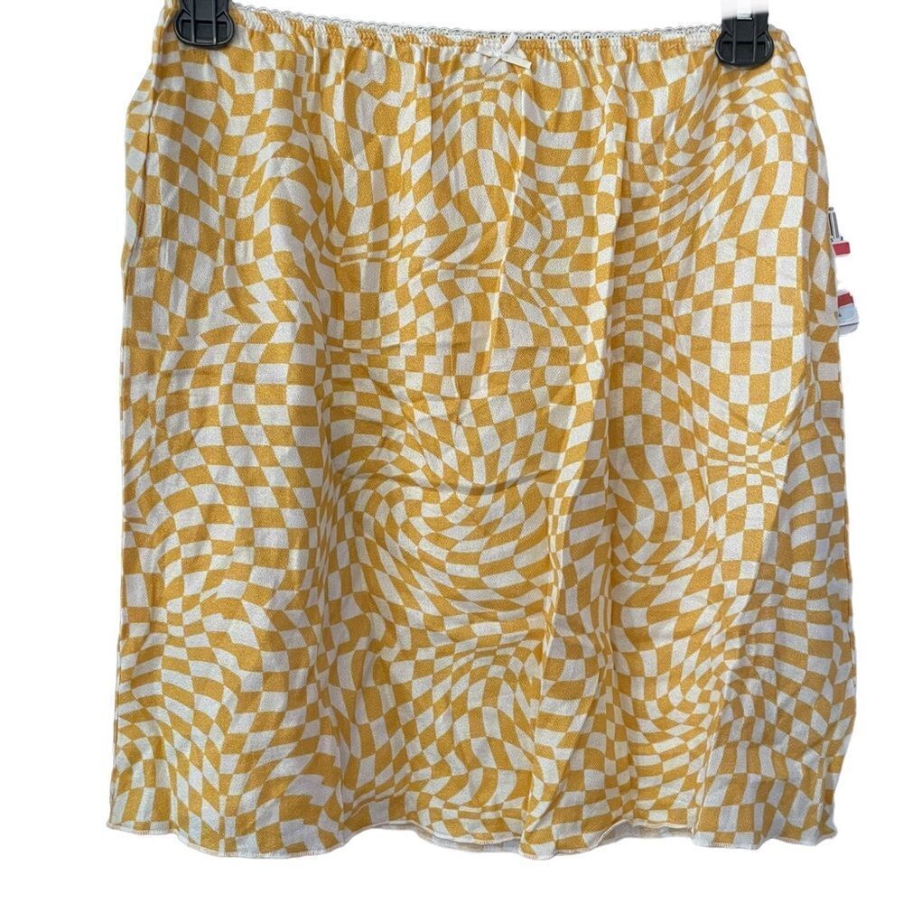 642 - SLIP SKIRT BY LOVE FIRE, XS, YELLOW